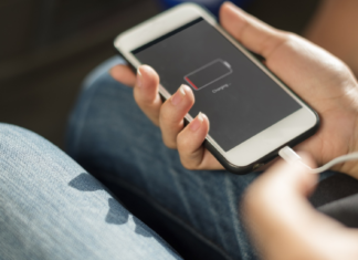 Come ricaricare correttamente la batteria di uno smartphone