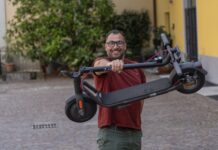 Esperienza senza freni: Recensione Navee V40, il monopattino legale per l’Italia che unisce prestazioni e convenienza | Video
