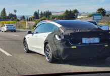 Tesla Model 3: la nuova rivoluzione sfonda i tabloid, scopri tutti i segreti di questa paparazzata!