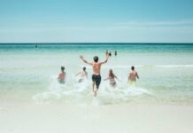 Attenti in spiaggia: multe fino a 3000 euro per comportamenti scorretti che rovinano la tua vacanza!