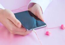 Cellulare e cancro: svelati i veri rischi scientifici, scopri cosa devi veramente tenere d’occhio!