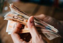 Centri estivi: il salasso estivo dei genitori italiani, scopri i costi che lasciano senza fiato!
