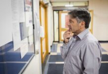 Concorso insegnanti: scopri i requisiti e le sfide da affrontare per diventare docente!