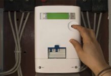 Crea suspense e risparmia: scopri come controllare la fascia oraria gratuitamente!