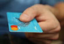 Drammatica svolta: l’addio al contante! Scopri perché questa triste decisione cambierà la tua vita!