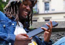 Il futuro della musica è nelle tue mani: Scopri Artiphon Chorda, lo strumento musicale Smart che trasforma ogni giorno in un concerto!
