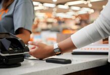 Scopri le tue transazioni senza sforzo con Apple Pay: il metodo più veloce e intuitivo per visualizzare la cronologia sugli iPhone e Apple Watch