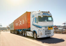 La rivoluzione verde su strada: Volvo Trucks lancia il super elettrico da 74 tonnellate, un colpo di fulmine per l’ambiente e l’industria del trasporto!