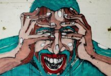 La stupefacente vita di un corpo abitato da personalità diverse: Svelati i misteri del Disturbo dissociativo dell’identità!