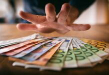 Panico in Italia: Il bonus da restituire! Nessuna via di fuga!