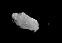 Sconvolgente: una donna è miracolosamente colpita da un meteorite proprio durante la sua pausa caffè!