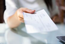 Scopri perché la busta paga di agosto 2023 sarà più ricca (ma non per tutti): il segreto sta nella data di consegna!