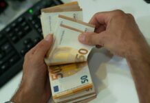 Svelato il segreto per risparmiare 5000 euro: scopri questo metodo rivoluzionario e ringrazia te stesso!