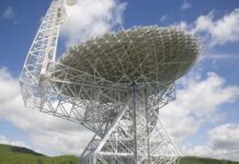Attacco informatico ai telescopi più grandi del mondo: le oscure minacce che li tengono chiusi