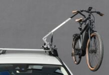 Basta mal di schiena: scopri il nuovo modo facile per caricare l’e-bike sul tetto!