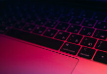 Crea magia sul tuo Mac: Scopri come aggiungere caratteri speciali per arricchire i tuoi testi!