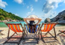 Ideali originali per augurare un felice Ferragosto via WhatsApp: scopri tre modi coinvolgenti per inviare una cartolina virtuale!