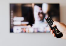 Svelato il trucco infallibile per catturare l’attenzione dei lettori sulla TV