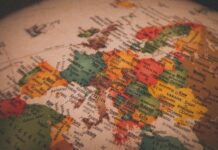 Un viaggio nel tempo: alla scoperta delle antiche radici delle lingue indo-europee!