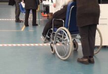 Scopri come ottenere l’indennità di accompagnamento con l’art. 3 comma 1: La risposta che ti lascerà senza dubbi!