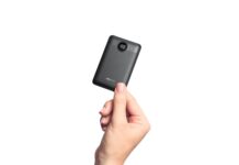 Svuota la paura di rimanere a corto di batteria: Power Bank da 10000mAh a soli 15 euro su Amazon!